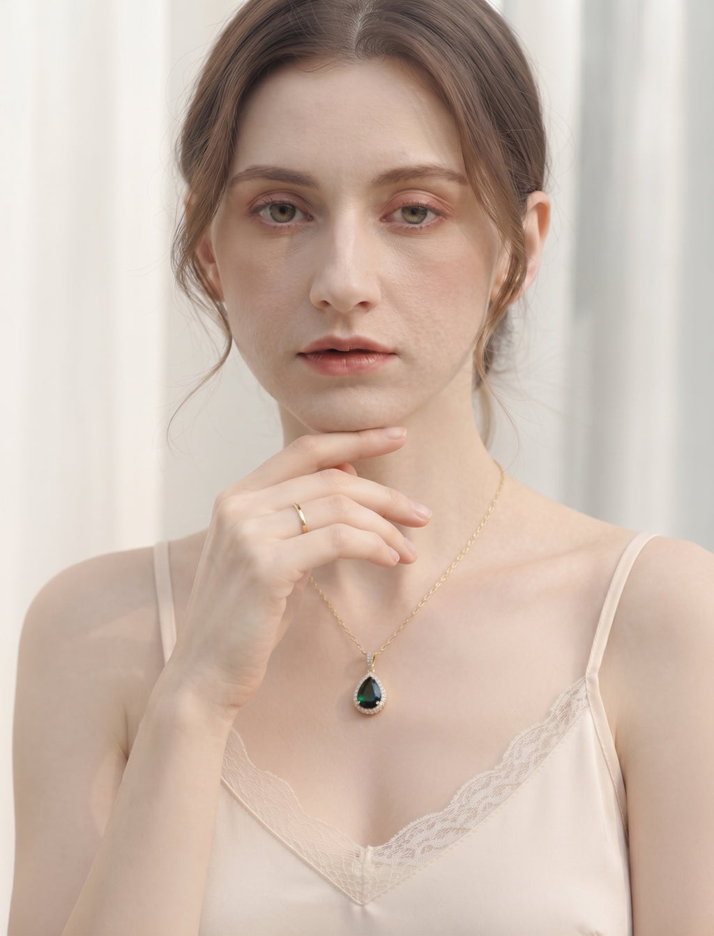 Elegant Emerald Green Zirconia Teardrop Necklace – Gold Plated Necklace for Women