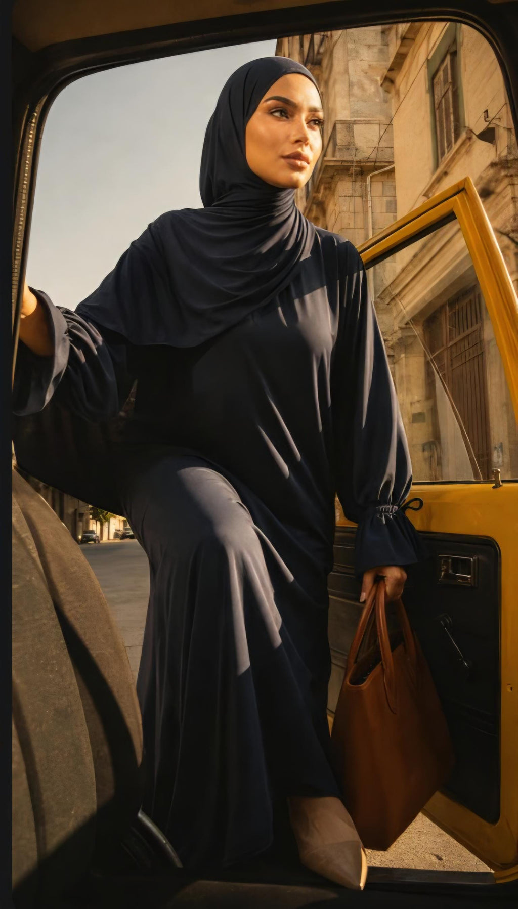 Women's Elegant Plain Abaya: Modest Dubai Solid Robe