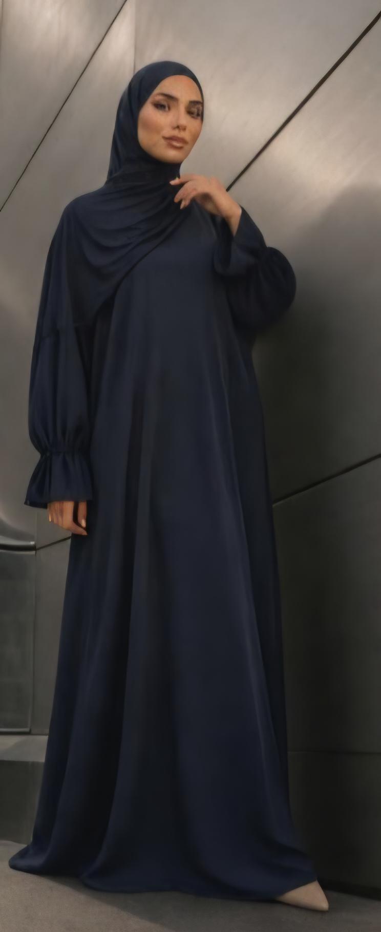 Women's Elegant Plain Abaya: Modest Dubai Solid Robe